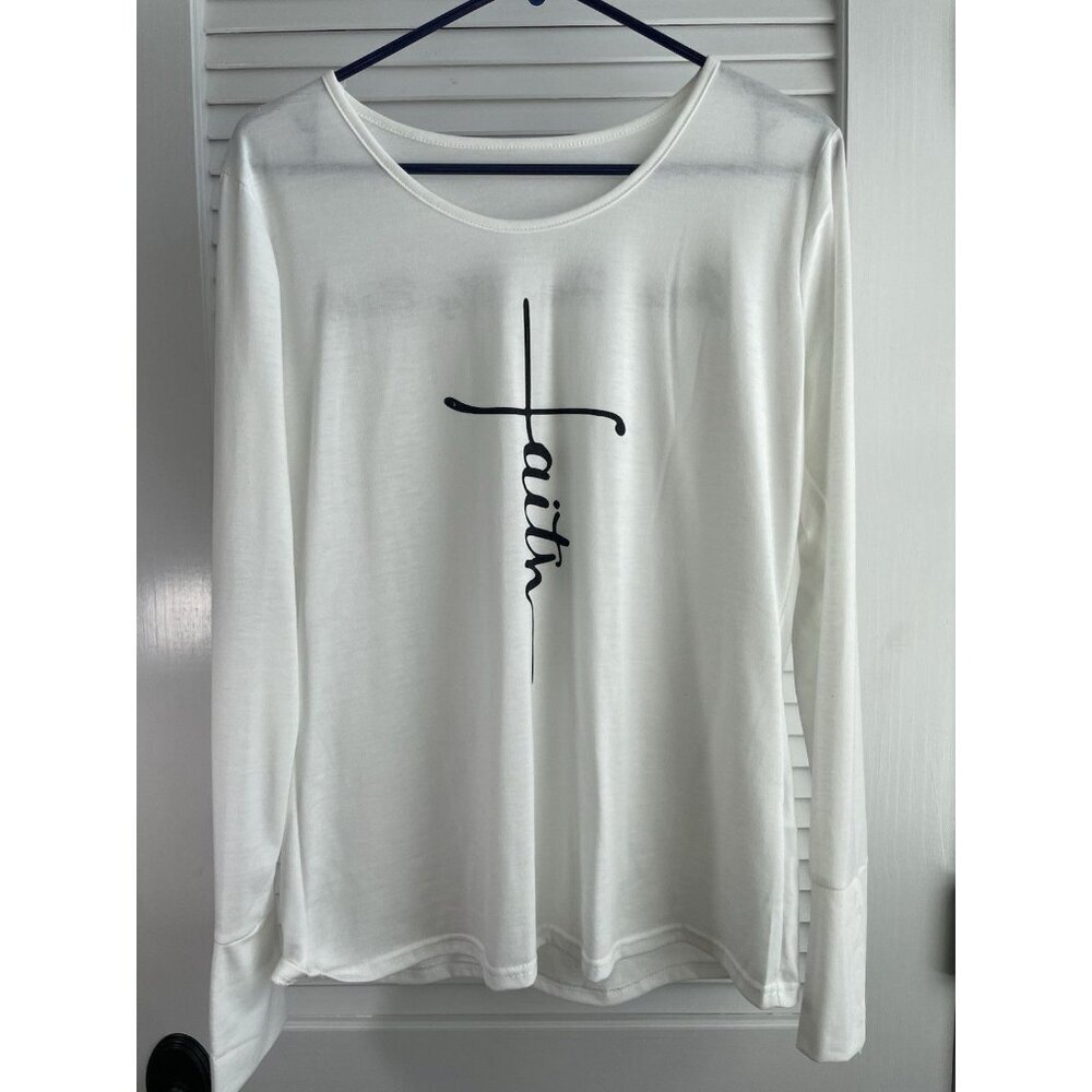 Light in the Box Women's Christian Faith White Graphic T Size M NWOT